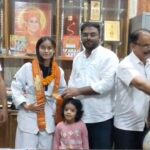 धनौरी की बेटी अविका सैनी ने नेशनल मार्शल आर्ट चैंपियनशिप में गोल्ड जीतकर बढ़ाया क्षेत्र का गौरव