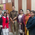 बालिकाओं के प्रति सोशल मीडिया पर होने वाले अपराध और उनसे बचाव विषय पर आयोजित व्याख्यान