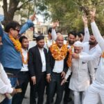 कामयाबी::बार काउंसिल सदस्य बनने पर अधिवक्ता राव मुनफैत का रुड़की तहसील में भव्य स्वागत, साथियों ने फूल-मालाओं से किया सम्मान