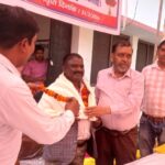 38 साल की सेवा के बाद चंदू लाल को भावभीनी विदाई, साथियों की आंखें हुईं नम